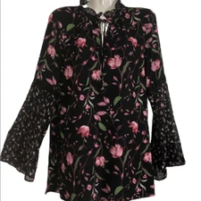 Fever top Sz Small floral flowy boho peasant ruffle neckline contrast sleeve NWT