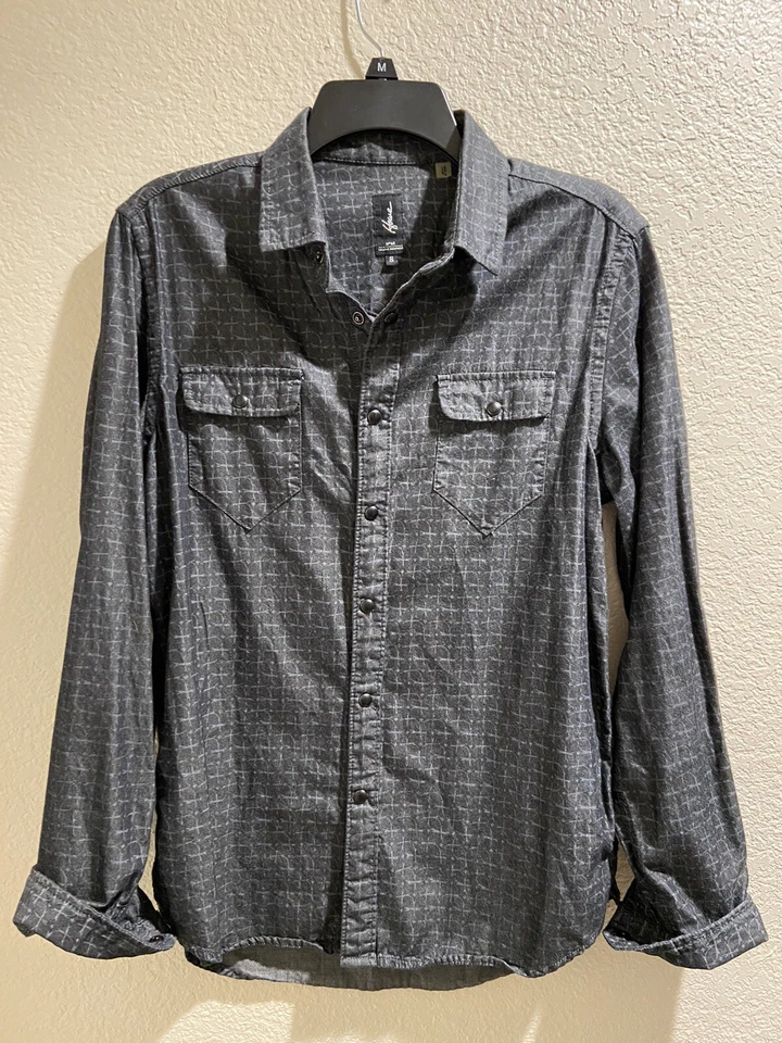 Howe Long Sleeve Button Up Collared Shirt 100% Cotton Mens Size Small EUC - Image 2 of 4