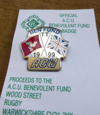 1999 ACU BENEVOLENT FUND ISLE OF MAN TT BADGE ON ORIGINAL CARD - IoM MANX T.T.