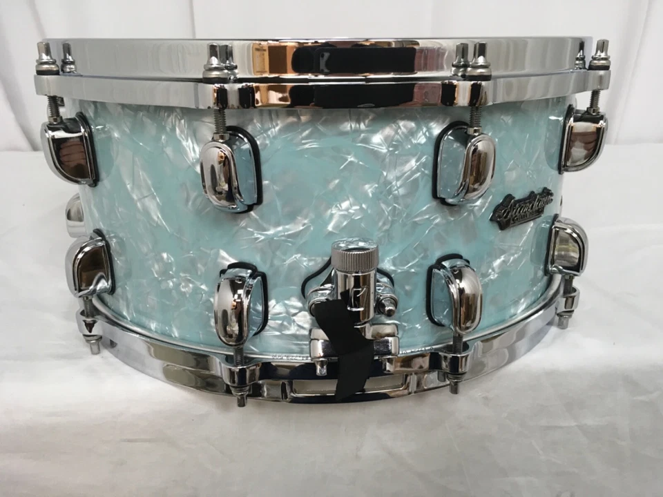 Tama Starclassic Maple 14" Diameter X 6.5" Deep Snare Drum/Ice Blue Pearl/New - Image 4 of 4