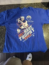 Connor McDavid T-Shirt Size M