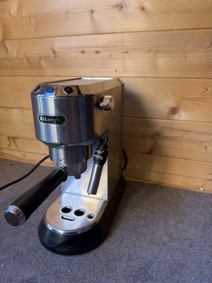 DeLonghi Dedica Style EC685.M, photo 2 of 5