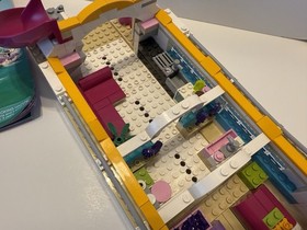 LEGO FRIENDS: Dolphin Cruiser (41015) Retired 2013 Missing One Drink