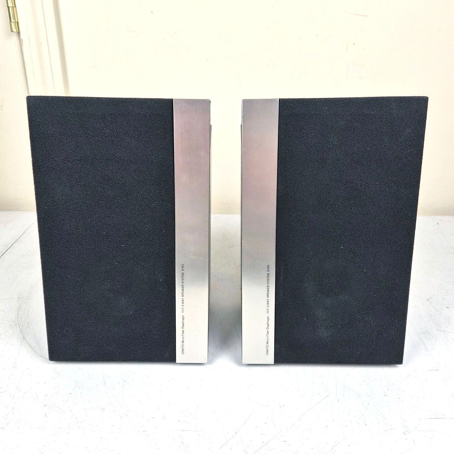Onkyo D-N1 Speakers Micro Hi-Fi 2-Way Tested Working 11x5x7 
