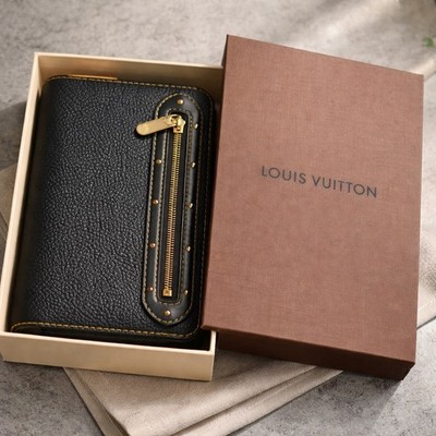 Louis Vuitton Suhali Zippy M93029 Wallet