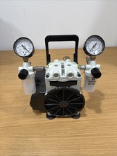 Welch 2546B-01 Vacuum Pump w/ Gauges, Regulators & Filter Traps/Bottles
