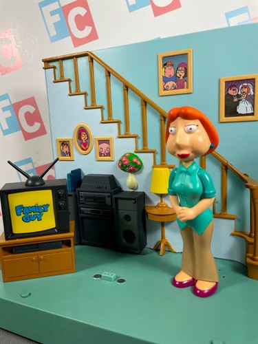 Playmates Toys Family Guy Crazy Interactive World Series Lois Griffin NO SOUND - Picture 4 of 12