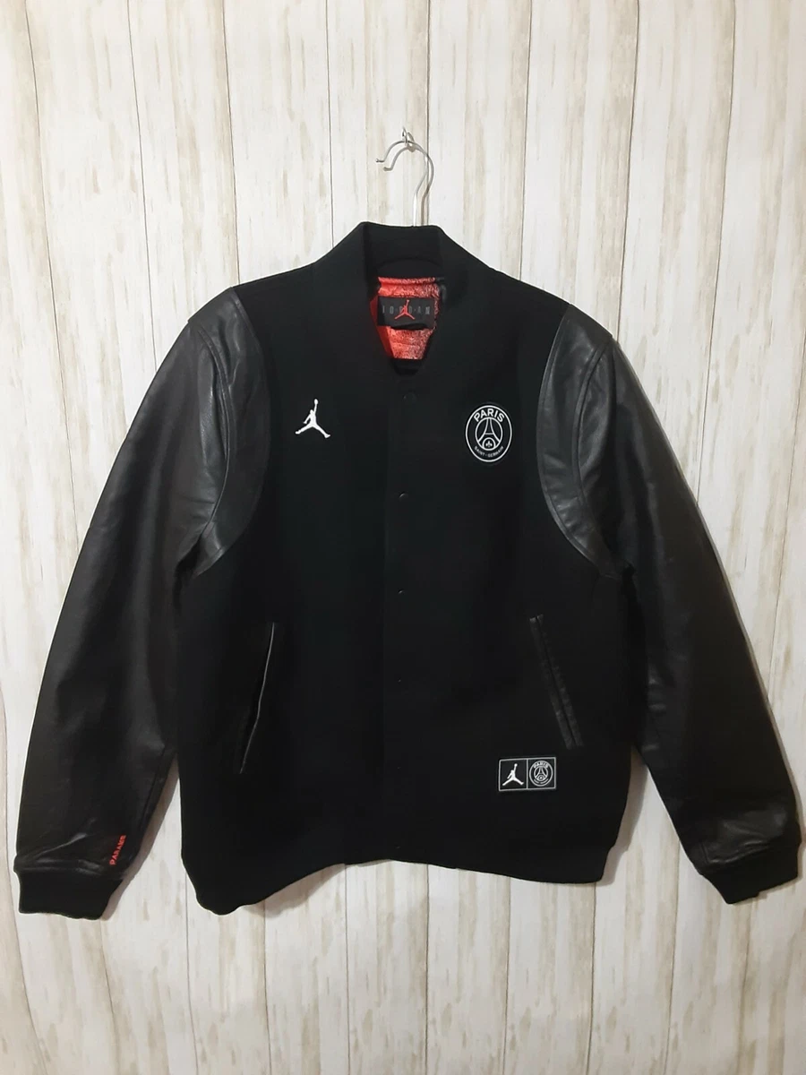 paris saint-germain jordan bomber psg中綿が入っており暖かいです