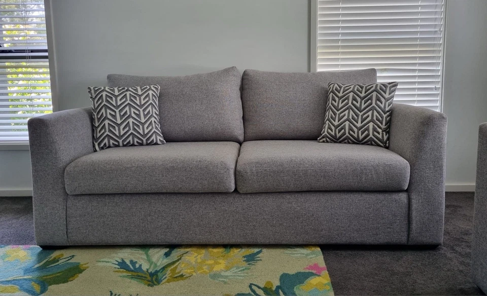 Near New Couch - image 2 of 4