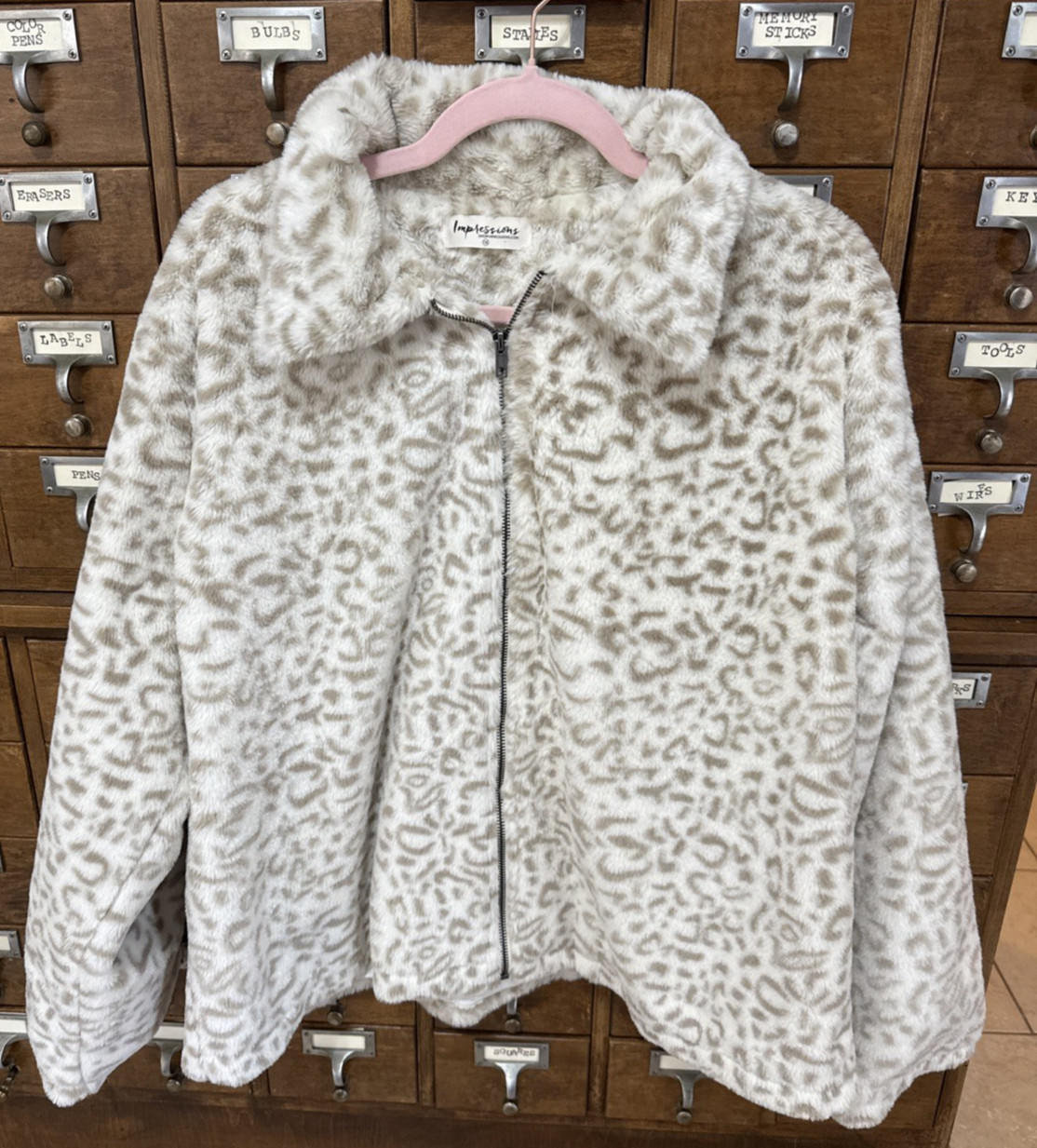 Impressions Plush Leopard Print Jacket Women's Co… - image 1