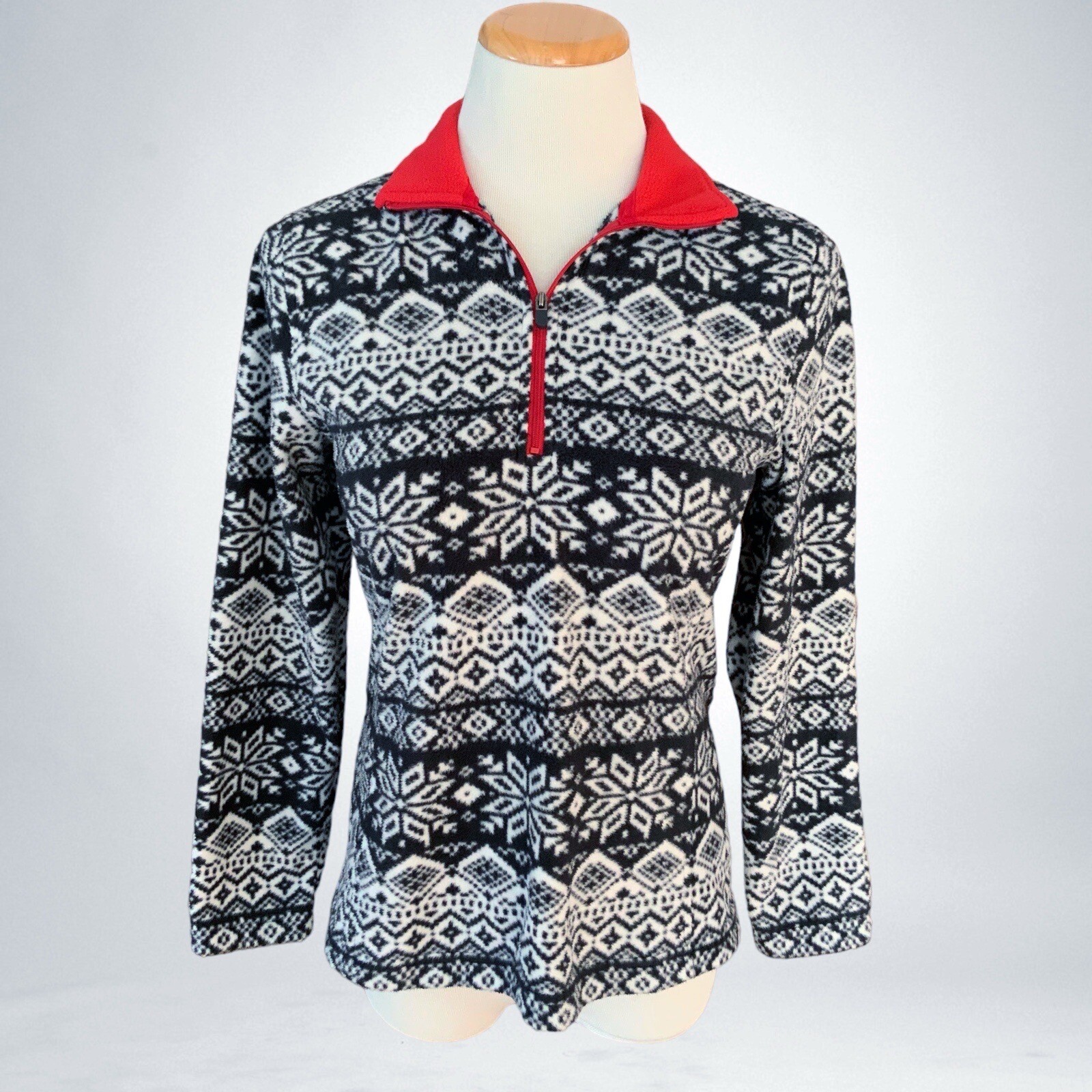 Lands End Women’s QuarterZip Fleece Pullover Snowflake Long Sleeves