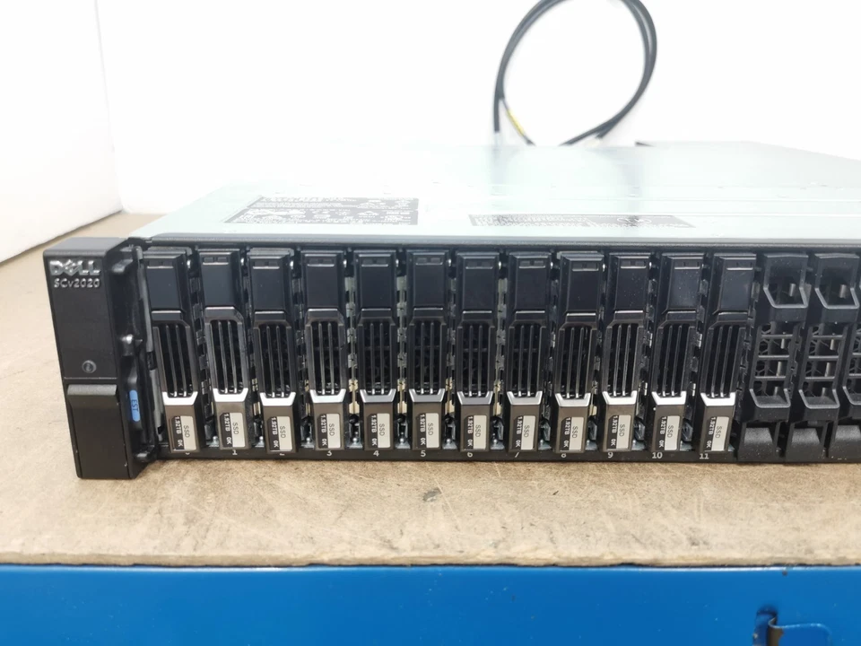 Dell SCv2020 Storage Centre Array 10GBs SAS 10G-iSCSi-2 Type B Controller x 2 - Image 2 of 4