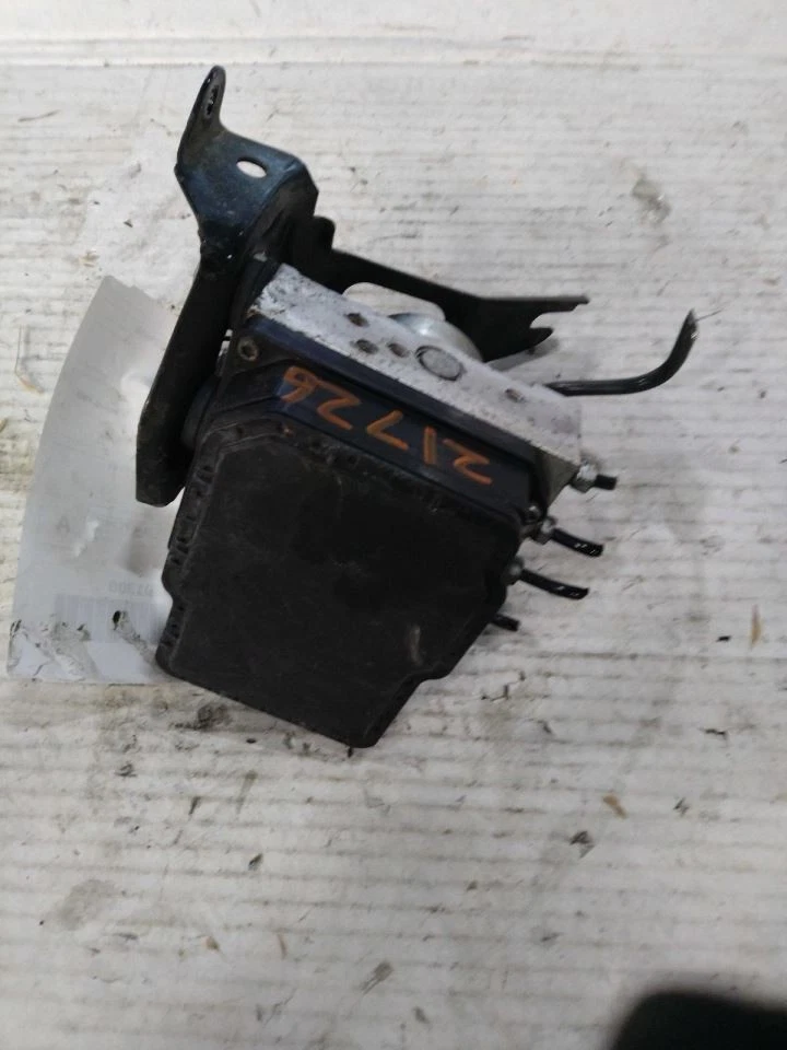 Conjunto modulador de piezas de freno antibloqueo tracción delantera para piloto 12-15 555675 Foto 2 de 4