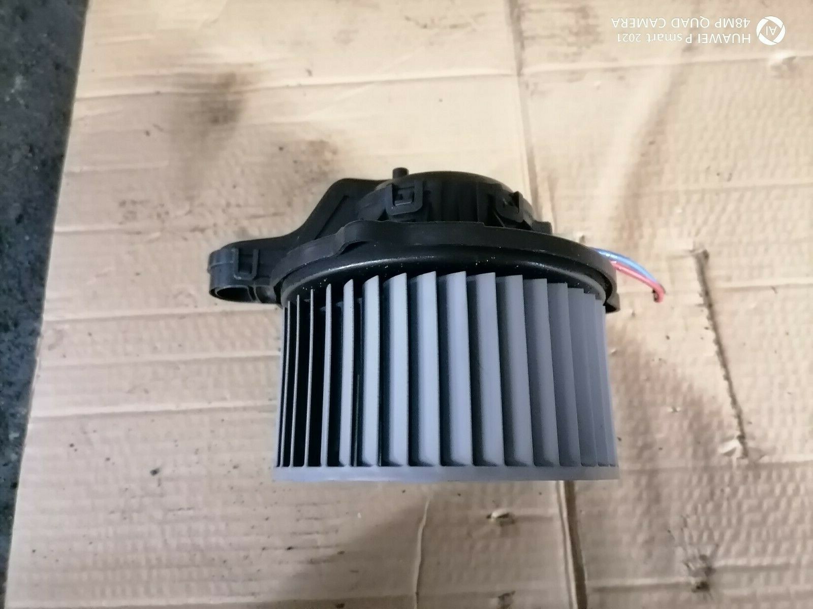 20102012 HYUNDAI SANTA FE HEATER BLOWER MOTOR BOSCH eBay