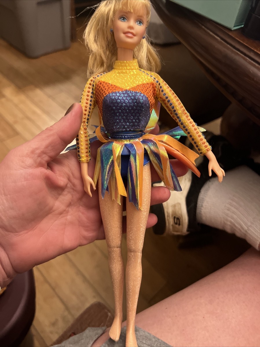 VINTAGE BARBIE Star Skater Olympic Salt Lake 2002 Michelle Kwan