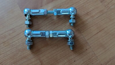 Verstellbarer Scheinwerferlenker für Volvo V70R hinten, diese stellen den Scheinwerferlichtstrahl ein