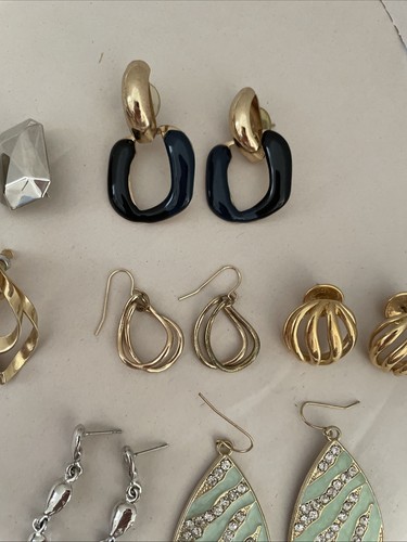 Lote de 8 pendientes perforados joyería cajón chatarra vintage hasta ahora variedad - Imagen 7 de 9
