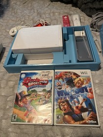 Nintendo Wii White Console RVL-001 Wii Sports Bundle Gamecube Compatible