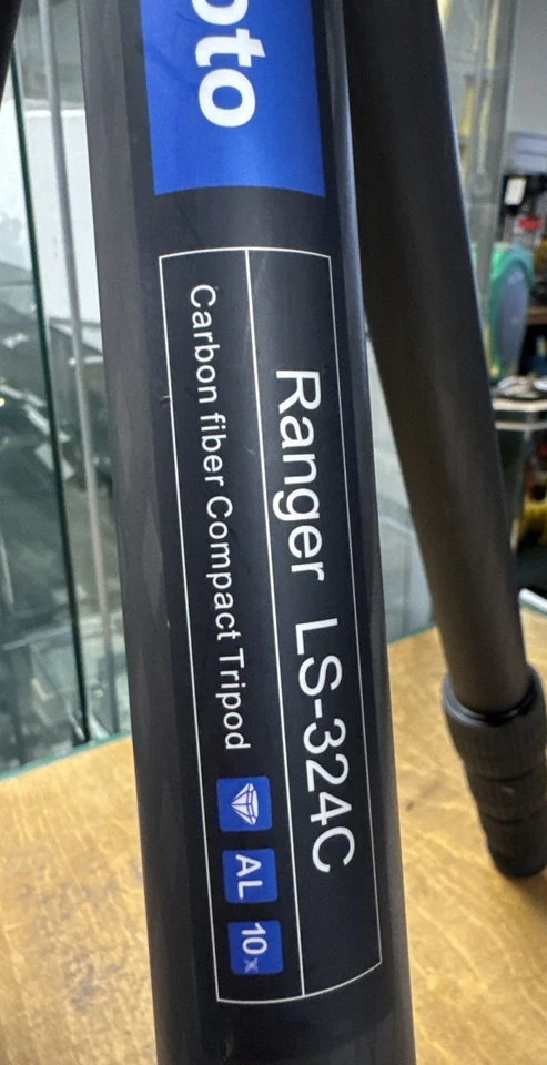 Leofoto Ranger LS-324C Carbon Fibre Tripod With Head Ball - Image 2 of 4