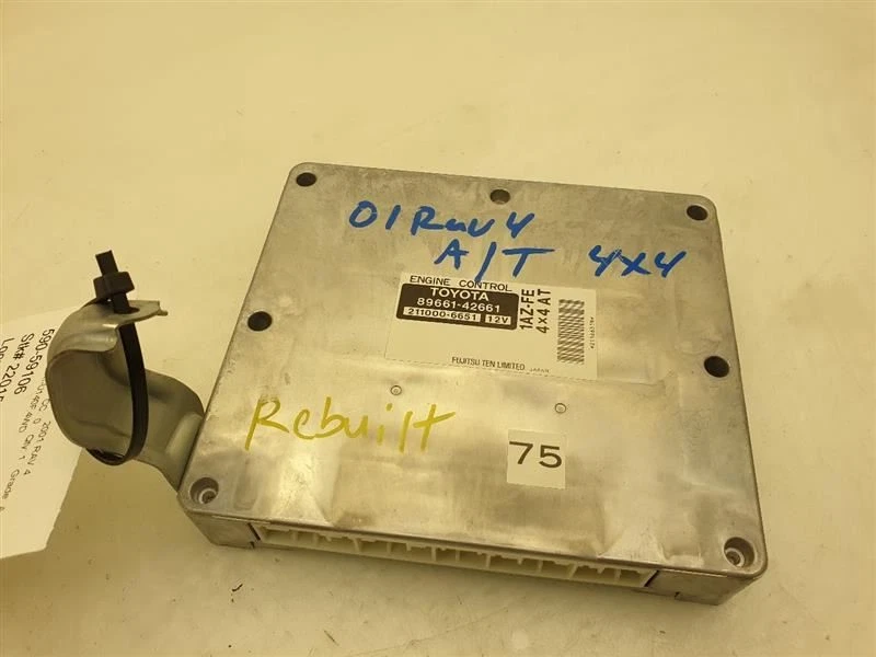 Toyota RAV4 2001 2,0 L 4x4 motor módulo de control electrónico montaje ECM Foto 2 de 4