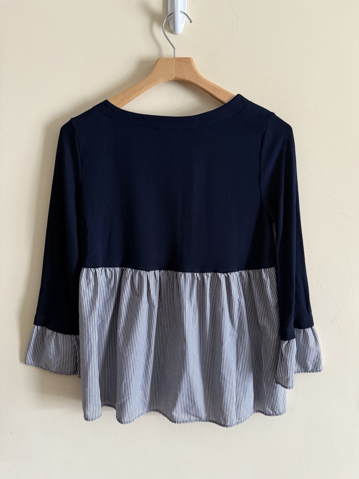 LOFT Women's  Top Colorblock Solid Front Panel St… - image 2