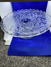 CLEAR GLASS Flowers Pattern CAKE Plate/STAND With Zig Zag Edge