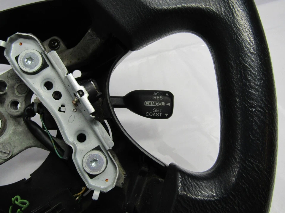 Volante Subaru Impreza 2002-2003 vinilo negro con control de crucero OEM Foto 3 de 4