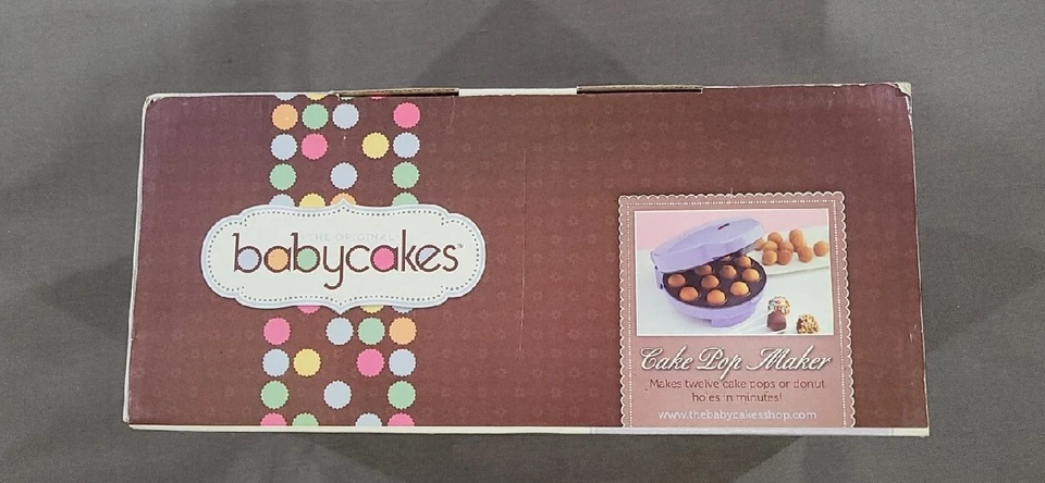 Babycakes Cake Pop Maker. NEW Electric Dessert Machine w/Molds - Image 3 of 4