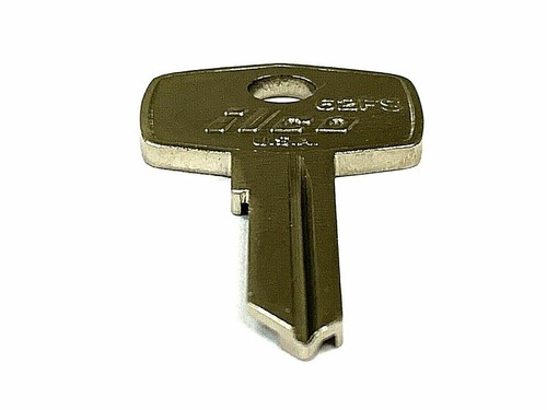 1 1970-1976 Triumph TR6 Automotive 62FS S71B 62DR UN3 Key Blank - Foto 2 di 10