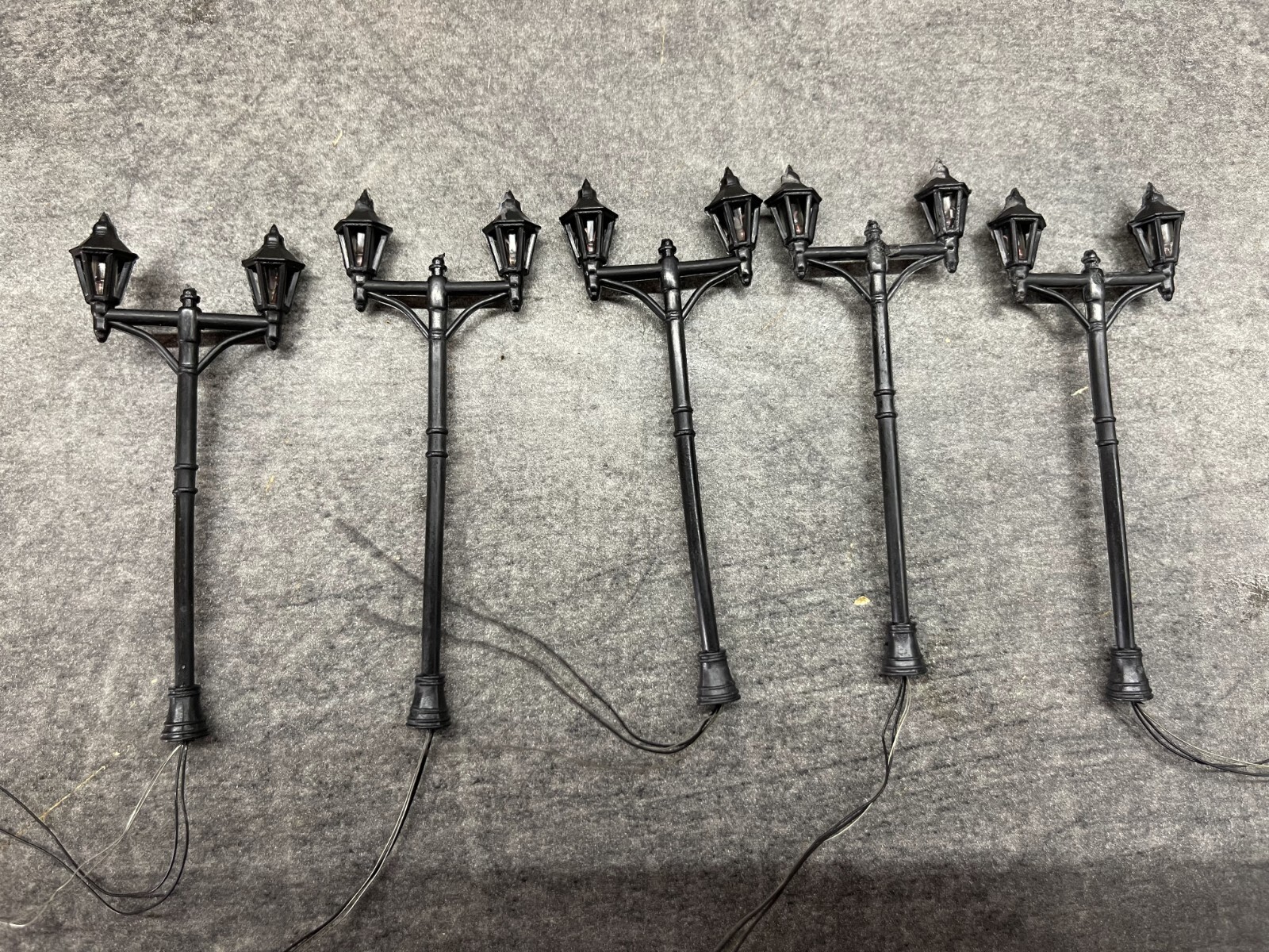 Lot de 5 lampadaires à LED antiques HO avec résistance à film