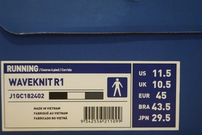 Mizuno WaveKnit R1 running shoes - US Mens Size 11.5 - UK Size 10.5 - RRP  $220 | eBay