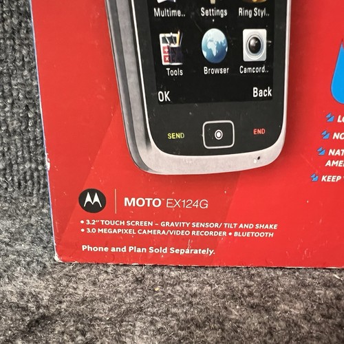 New Motorola EX124G Net 10 No Contract Cell Phone Not Scanned For Activation - Picture 2 of 7