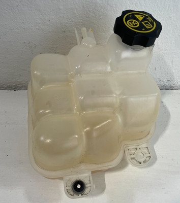 20-26 CADILLAC CT5 CT4 RADIATOR COOLANT RESERVOIR RECOVERY TANK BOTTLE # 104951