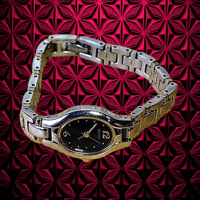 SEIKO 23MM TWO-TONE SS BLUE DIAL WOMEN S WATCH 7'' SCRATCHES *NEEDS BATTERY*