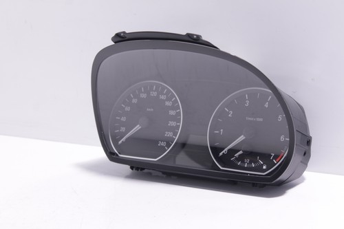Tacho/Kombiinstrument (195359 km) 1024932 BMW 118i E81 Original 58379