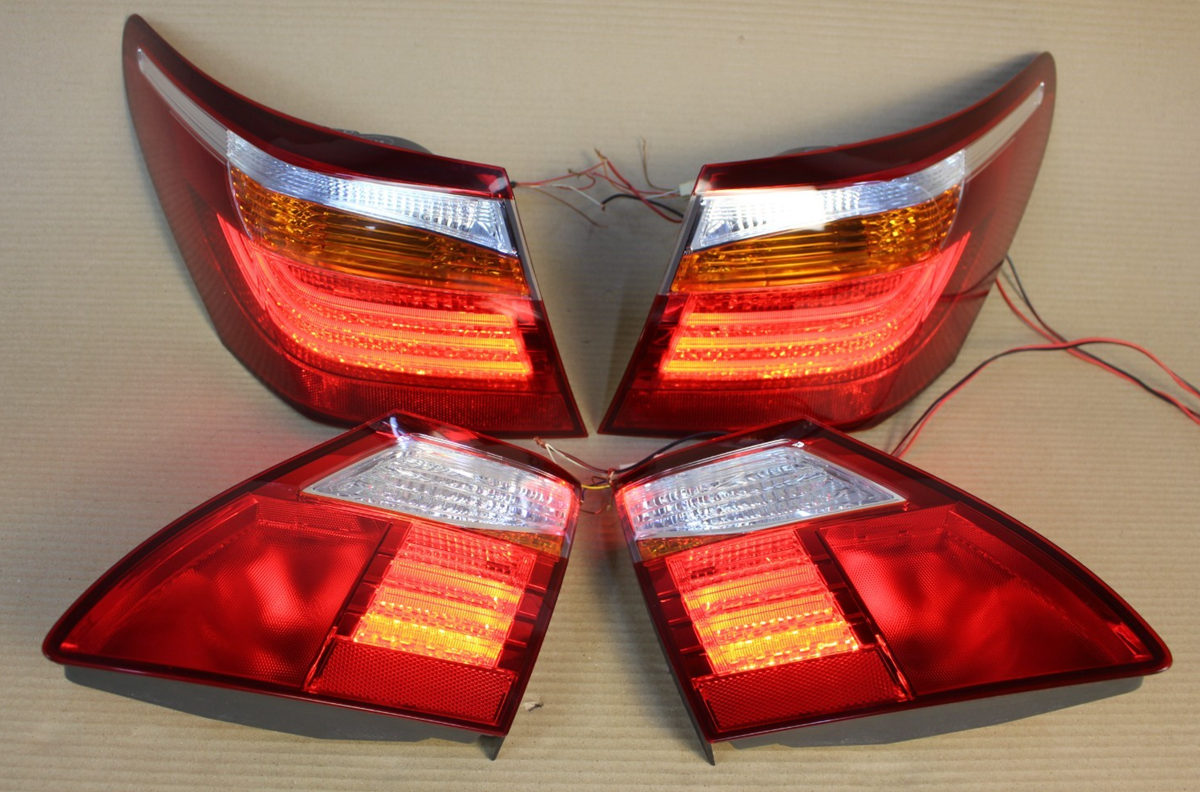 Lexus Ls460 2010-2012 OEM Taillight Set Complete Koito 50-119 OEM