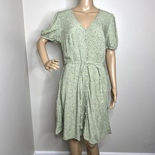 Universal Thread Green Floral Button Down Dress