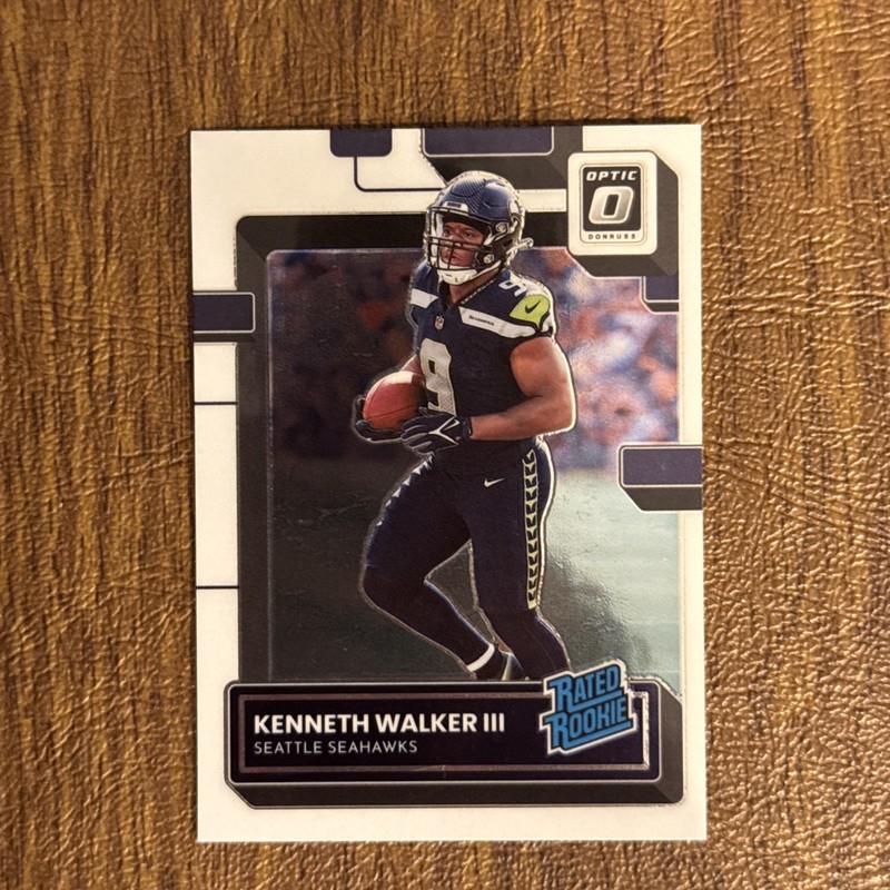 Kenneth Walker III ROOKIE – Rated Rookie #218 – Donruss Optic 2022