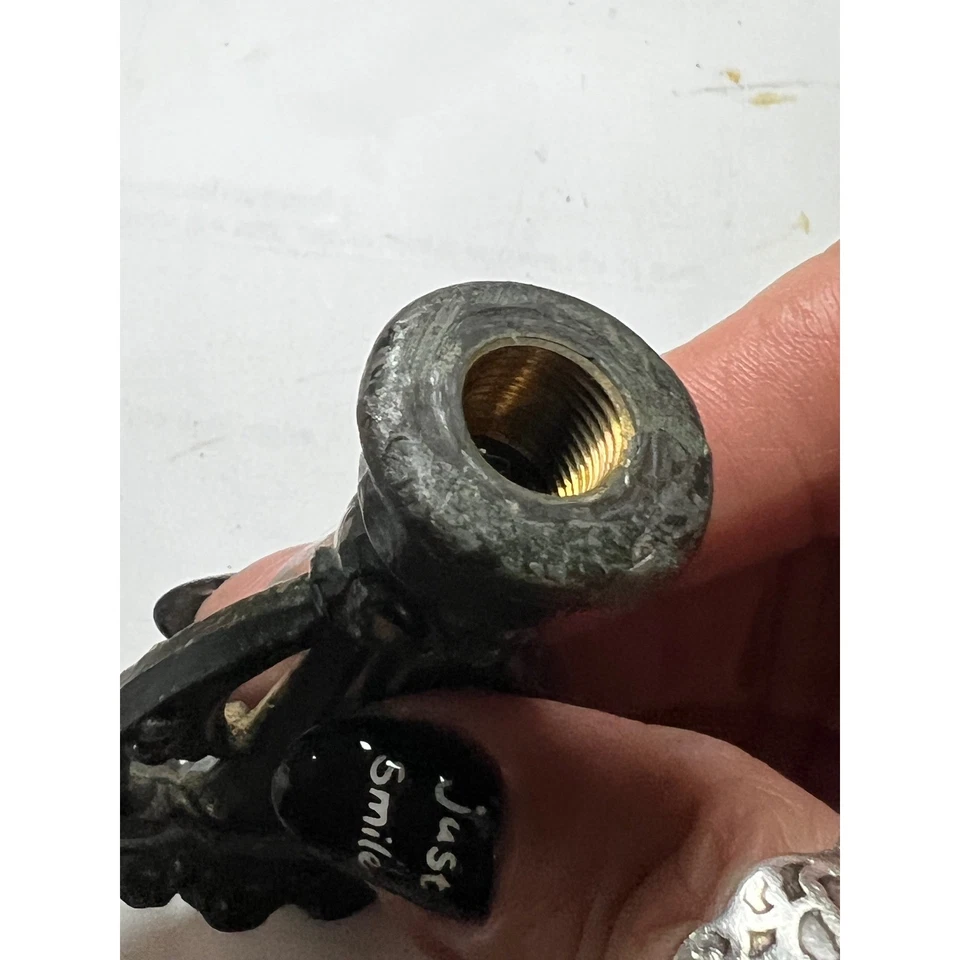 Antigua lámpara de latón remate urna floral diseño neoclásico herrajes vintage 3,5 Foto 3 de 3