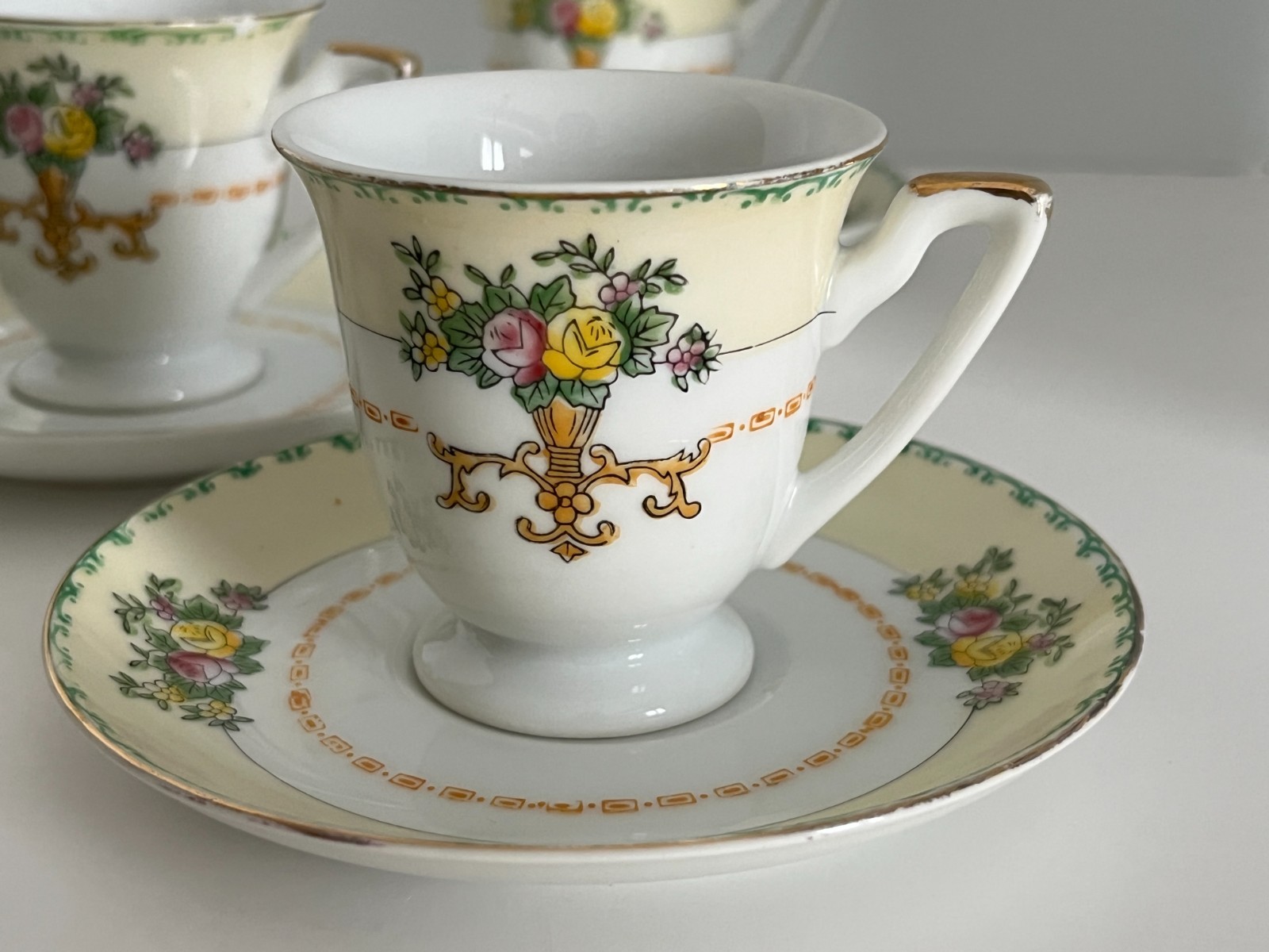 Vintage Porcelain Mini Tea Cups & Saucers JAPAN Set of 8
