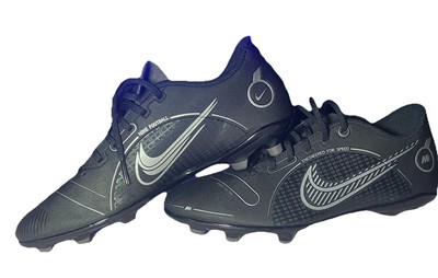 schwarze Nike Mercurial Vapor 14 Club MG Fußballschuhe. UK Größe 6 