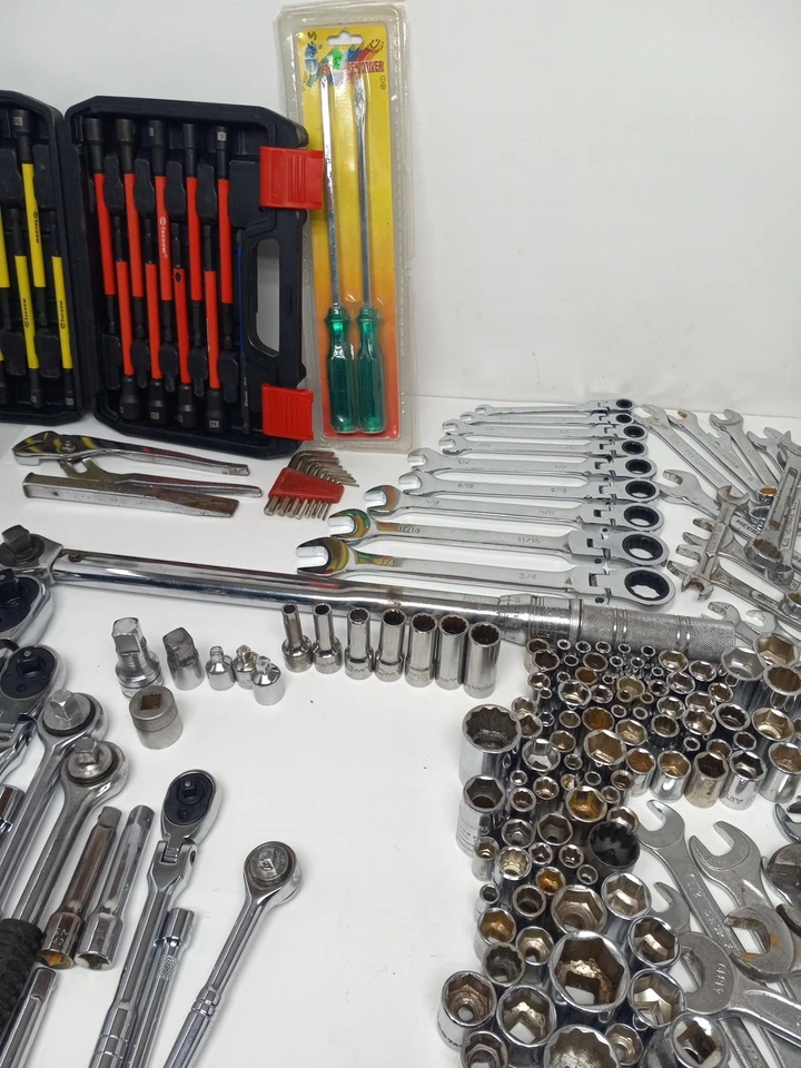 Lote masivo de herramientas mecánicas llaves de trinquete Craftsman Matco SK 222 PIEZAS  Foto 4 de 4