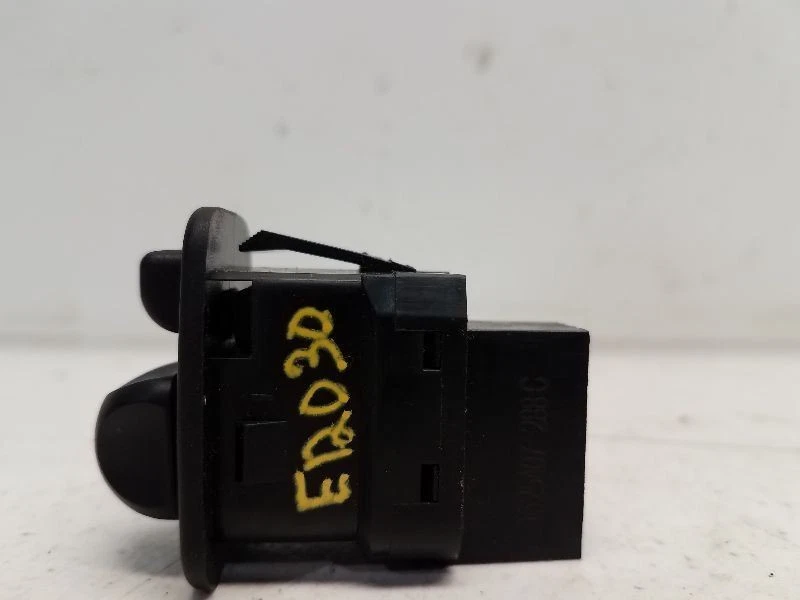 1998 福特 Windstar 仪表板开关 - 动力镜 * 黑色 * — 第 2/3 张图片