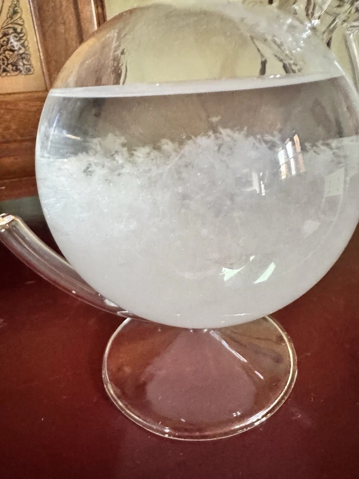 Predicción meteorológica de vidrio de tormenta vintage  Foto 4 de 4