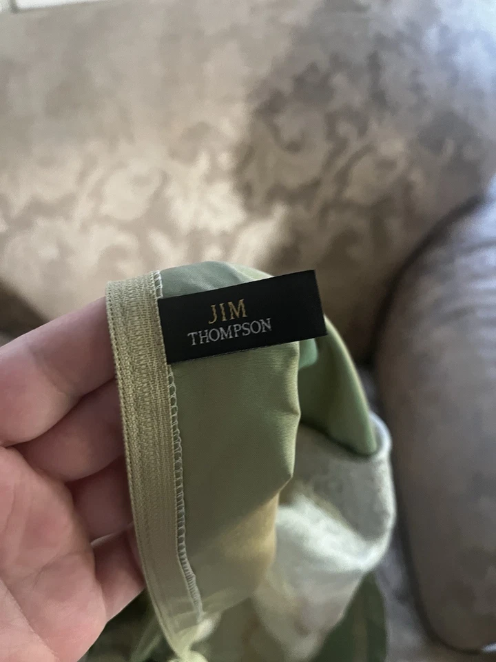 Funda de almohada decorativa tailandesa elefante 100 % seda Jim Thompson tamaño mediano con cremallera Foto 4 de 4