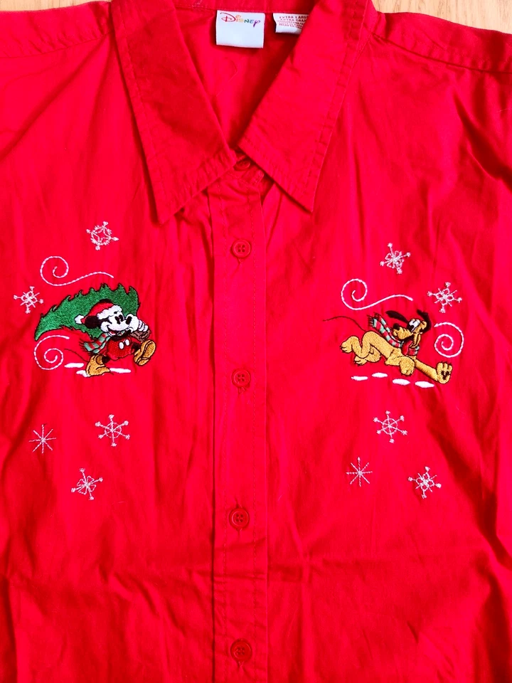 Camisa de Vestir Disney Navidad Bordada Roja Manga Larga Mickey Pluto Talla XL Foto 2 de 4