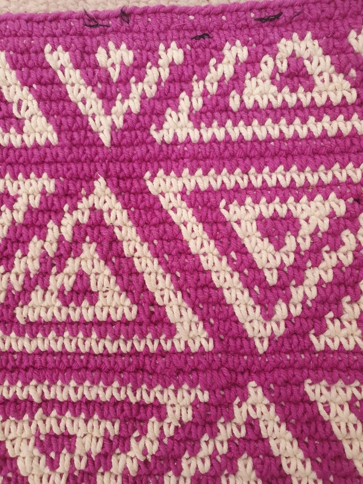 Ikat Geometric Pattern Jute Rattan Clutch Bag Purple & White with pompom NEW - Image 2 of 4