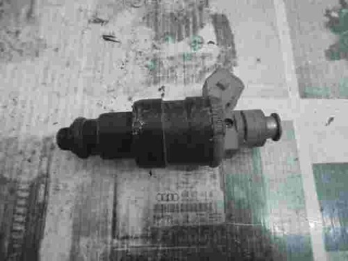 Einspritzdüse injektor Jeep Grand Cherokee Chrysler 53030778