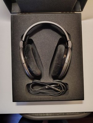 Sennheiser HD 650 Wired Audiophile Open-Back Headphones In Good Condition