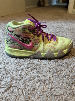 Nike Kyrie 4 スニーカー パープル/イエロー Nike Kyrie 4 スニーカー パープル/イエロー Nike Kyrie 4 スニーカー